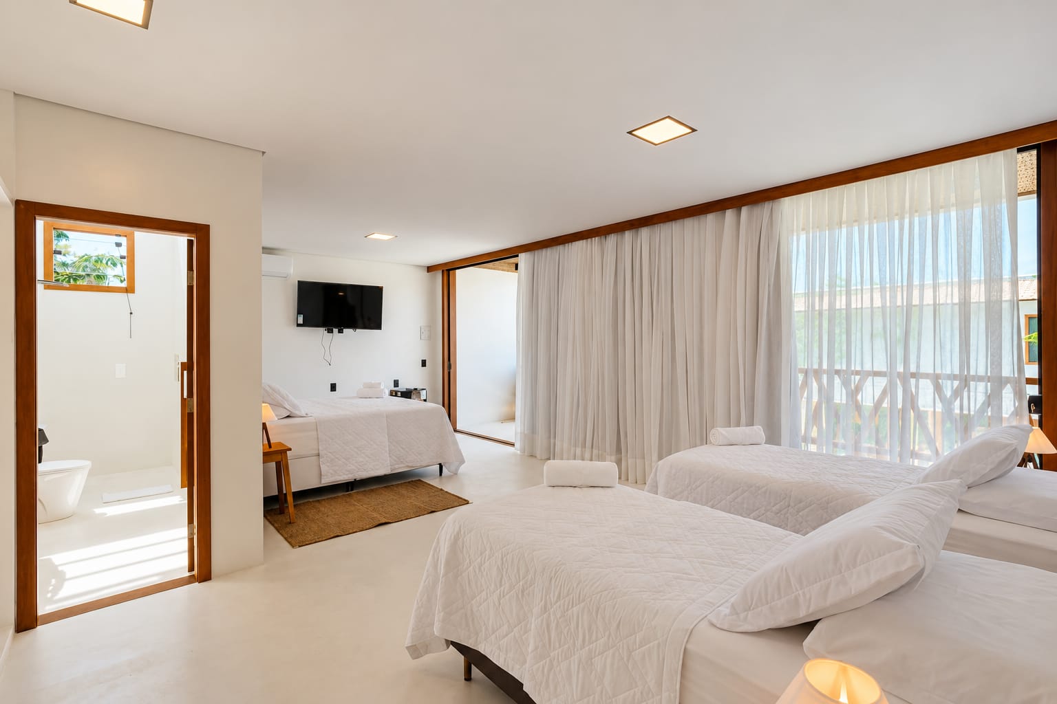Comfort Brisa: vista interna e varanda